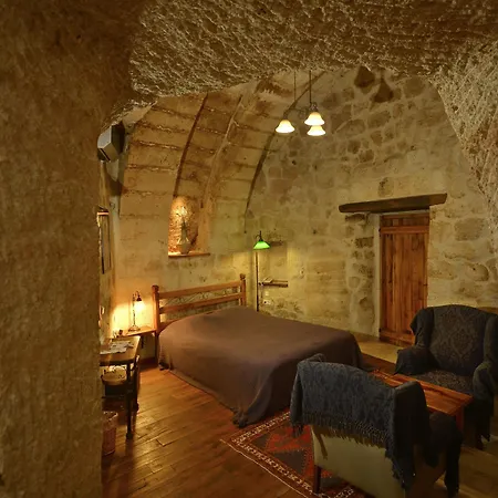 술탄 케이브 스위트 3* 괴레메