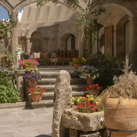 Sultan Cave Готель 3*