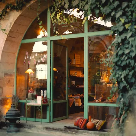 Hotel Sultan Cave
