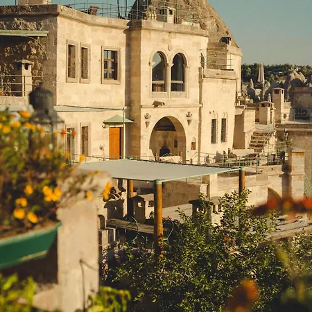 Sultan Cave Hotel 3*