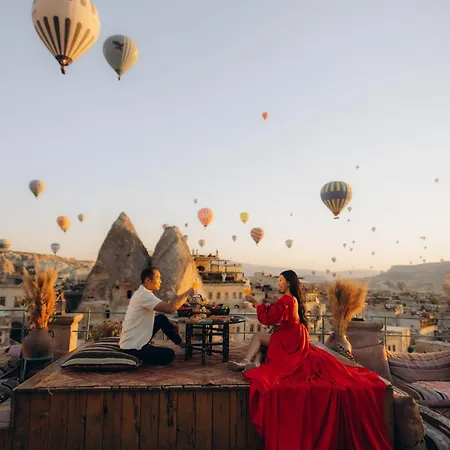 술탄 케이브 스위트 3*